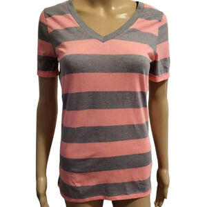 Women's Arizona Jean Co VNeck (size S)